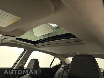 2019 Nissan Altima SR - miniatura 18
