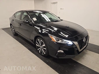 2019 Nissan Altima SR - miniatura 3