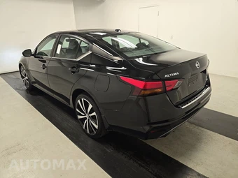 2019 Nissan Altima SR - miniatura 6