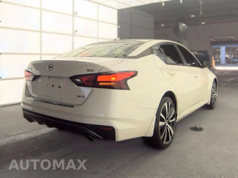 2019 Nissan Altima SR – miniatura 4