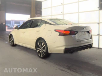 2019 Nissan Altima SR – miniatura 6