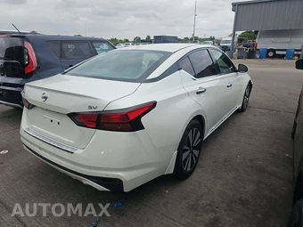 2019 Nissan Altima SV – miniatura 4