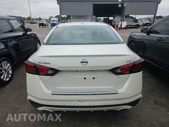 2019 Nissan Altima SV – miniatura 5
