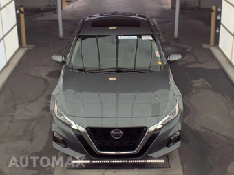 2019 Nissan Altima SV – miniatura 2