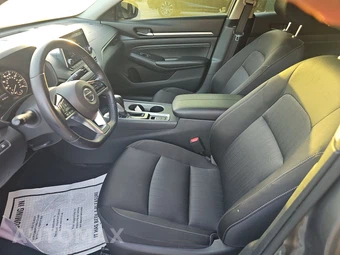 2019 Nissan Altima SV – miniatura 7