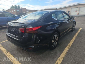 2019 Nissan Altima SV - miniatura 2
