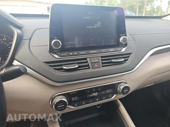 2019 Nissan Altima SV - miniatura 5