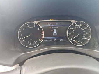 2019 Nissan Altima SV - miniatura 6