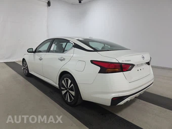 2019 Nissan Altima SV – miniatura 6
