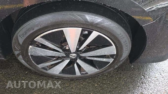2019 Nissan Altima SV - miniatura 25