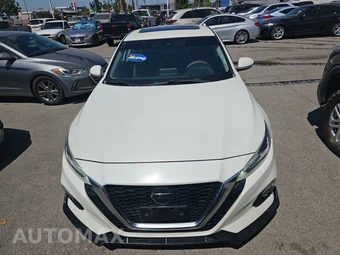 2019 Nissan Altima SV - miniatura 2
