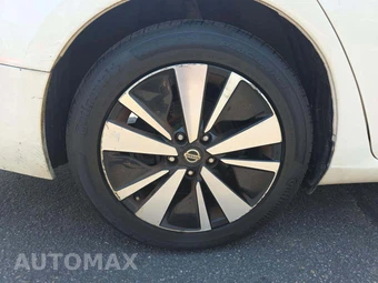 2019 Nissan Altima SV – miniatura 26