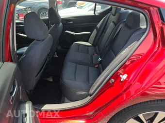 2019 Nissan Altima SV - miniatura 13