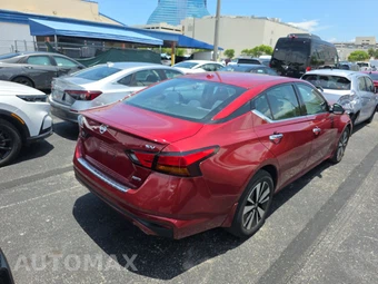2019 Nissan Altima SV - miniatura 4