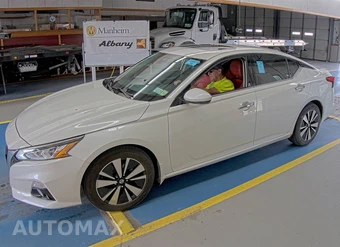 2019 Nissan Altima SV - samochód z USA z aukcji Manheim, oferta Kup Teraz w AUTOMAX