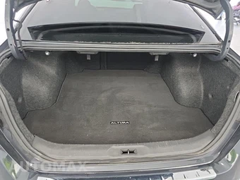 2019 Nissan Altima SV – miniatura 19