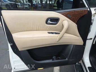 2019 Nissan Armada Platinum – miniatura 9