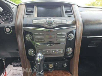 2019 Nissan Armada Platinum – miniatura 10