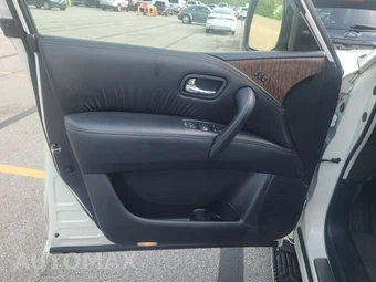 2019 Nissan Armada Platinum – miniatura 9