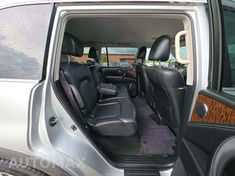 2019 Nissan Armada SL – miniatura 17