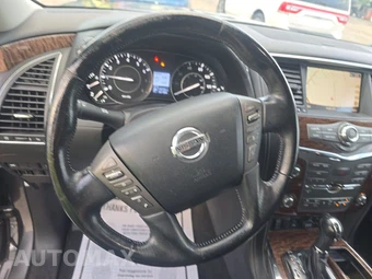 2019 Nissan Armada SL – miniatura 10