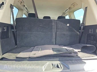 2019 Nissan Armada SV – miniatura 16
