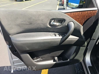 2019 Nissan Armada SV – miniatura 9