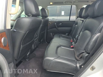 2019 Nissan Armada SV – miniatura 13