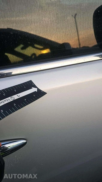 2019 Nissan Armada SV – miniatura 32