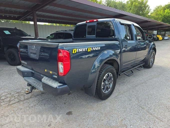 2019 Nissan Frontier Desert Runner Crew Cab Medium Bed - miniatura 3