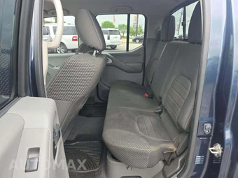 2019 Nissan Frontier Desert Runner Crew Cab Medium Bed – miniatura 10
