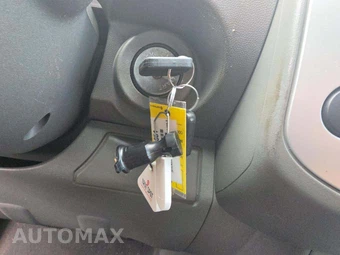 2019 Nissan Frontier S Extended Cab Medium Bed – miniatura 8