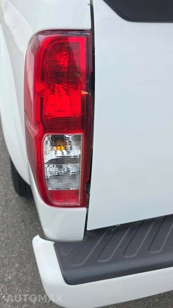 2019 Nissan Frontier S Extended Cab Medium Bed – miniatura 28