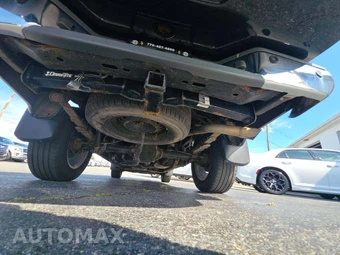 2019 Nissan Frontier SL Crew Cab Medium Bed - miniatura 12