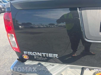 2019 Nissan Frontier SL Crew Cab Medium Bed - miniatura 20