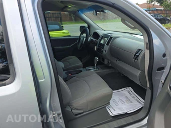 2019 Nissan Frontier SV Crew Cab Medium Bed - miniatura 18