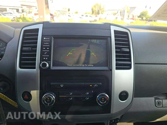 2019 Nissan Frontier SV Crew Cab Medium Bed – miniatura 10