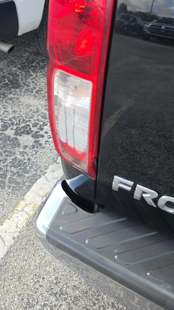 2019 Nissan Frontier SV Crew Cab Medium Bed - miniatura 21