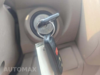 2019 Nissan Frontier SV Crew Cab Medium Bed – miniatura 8