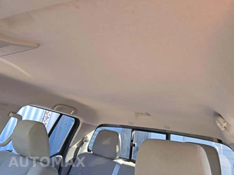 2019 Nissan Frontier SV Crew Cab Medium Bed – miniatura 11