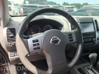 2019 Nissan Frontier SV Crew Cab Medium Bed - miniatura 10