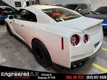 2019 Nissan GT-R Premium - miniatura 9
