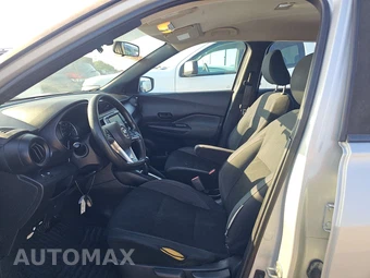 2019 Nissan Kicks S – miniatura 7