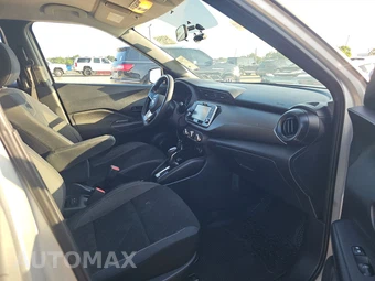 2019 Nissan Kicks S – miniatura 8