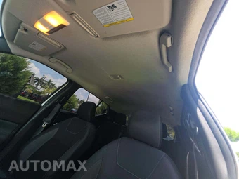 2019 Nissan Kicks S – miniatura 11