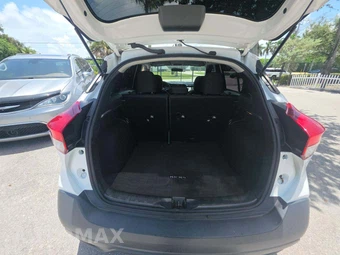 2019 Nissan Kicks S – miniatura 14
