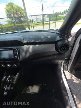 2019 Nissan Kicks S – miniatura 19