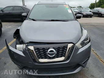 2019 Nissan Kicks SR – miniatura 2