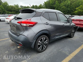2019 Nissan Kicks SR – miniatura 4