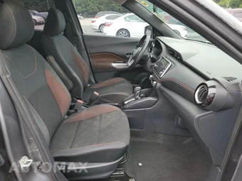 2019 Nissan Kicks SR – miniatura 8